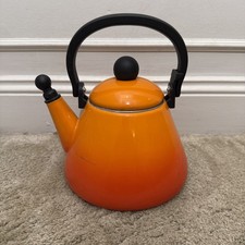 Le Creuset Stove-Top Kettle Volcanic Orange read description 