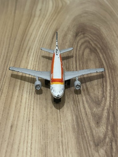 Matchbox a300b arirbus - matchbox,