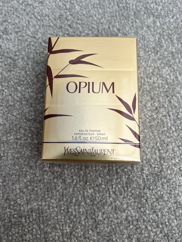 Yves saint laurent opium - saint,