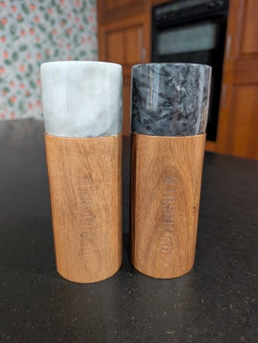 Marshland salt pepper - salt,