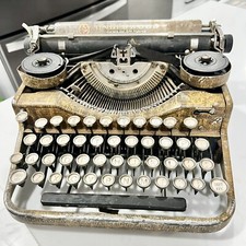 Antique Underwood Portable