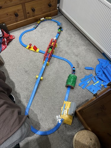 Thomas friends - &,
