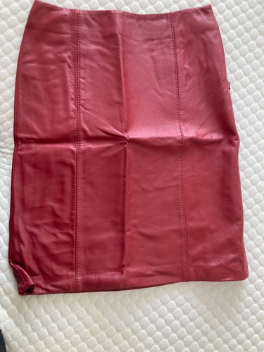 Burgundy leather knee hight - leather,