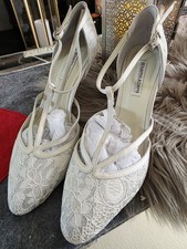 Stunning Benjamin Adams Bridal