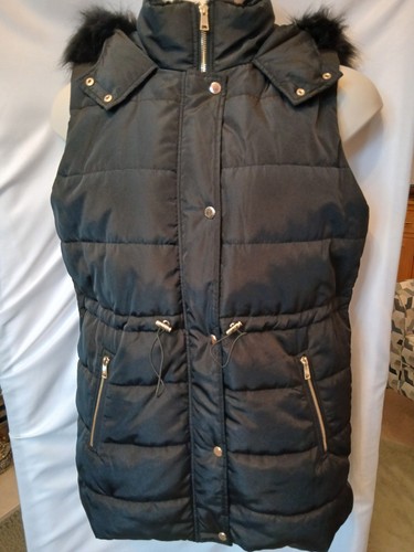 Bnwt ladies black puffer - ladies, gilet