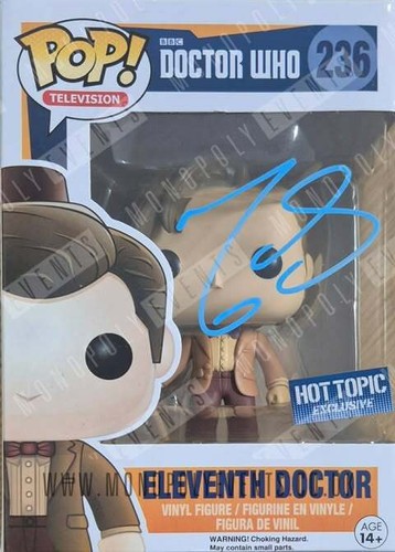 Matt smith signed funko 236 - matt,