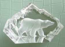 VINTAGE ART GLASS 3D ETCHED