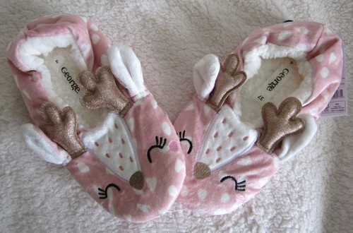 Reindeer snug slippers - slippers, pink