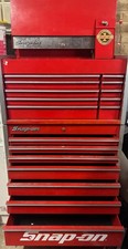 red snap on tool box and cover