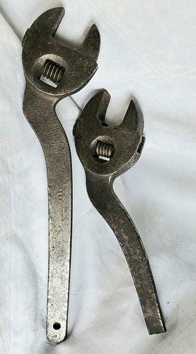 Adjustable wrench - 15",