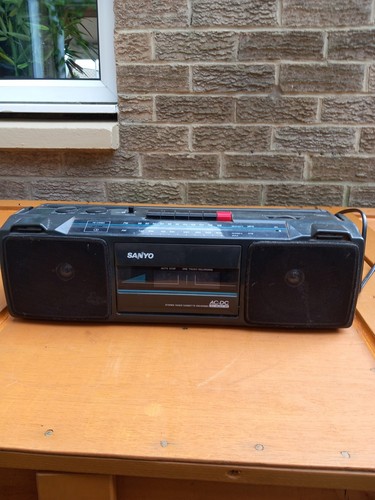 Sanyo model m7024f portable - sanyo,