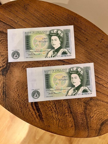 Pound notes bank of - £1,
