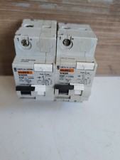 2 X Merlin Gerin 26898 V40H