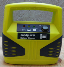 12 Volt 6 Amp Car Battery Charger Bike Motorhome Boat Compact Charger