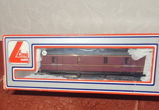 Lima 305358W  Parcel Coach  Wagon