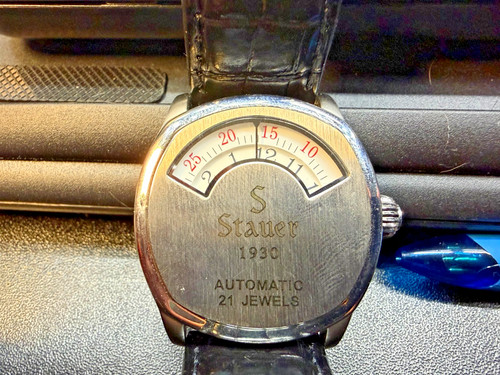 Stauer 1930 dashtronic - stauer,