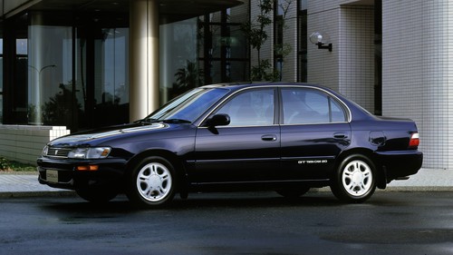Toyota corolla sedan - toyota,
