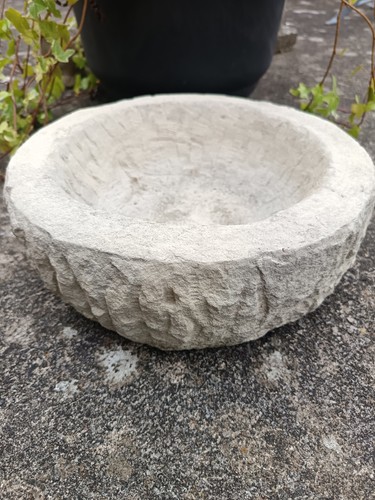 Stone garden planter bird - garden, /