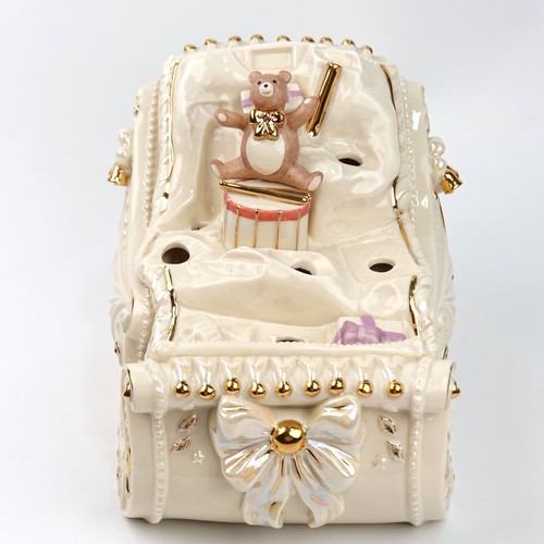 Lenox classic holiday - classic,