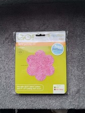 accuquilt go fabric cutting