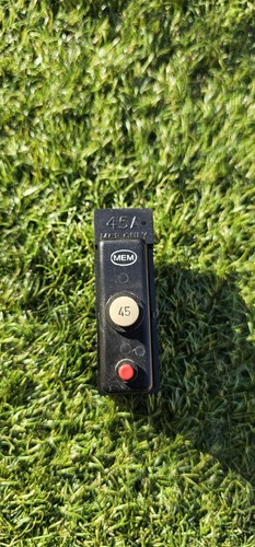 Mem 45a push button plug - push, plug-in
