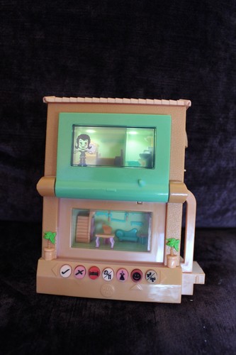Pixel chix story - chix, house