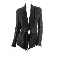 STUNNING WOMENS MUUBAA