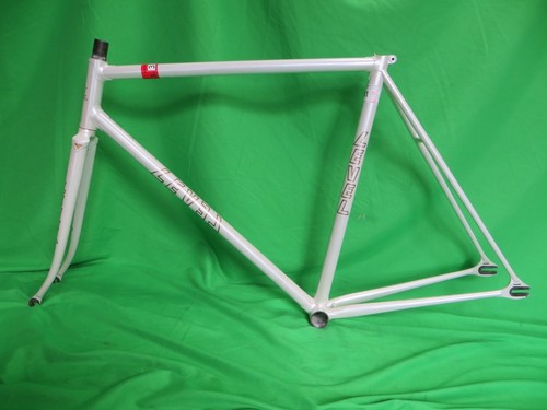 Level white njs approved - white,