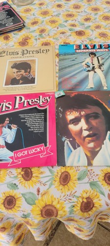 Elvis vinyl records - 4,