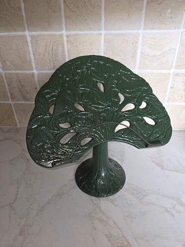 Vintage dark green cast - vintage,