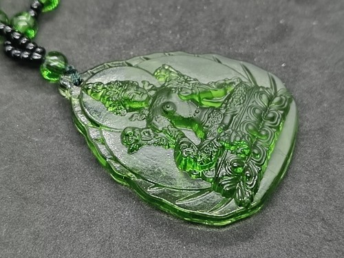 Nephrite jade sculpture - nephrite,