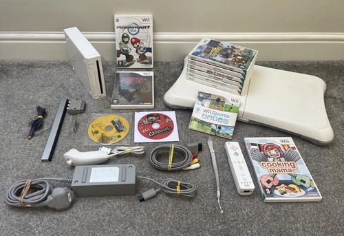 Nintendo wii console bundle - console, w/