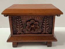 VINTAGE ORNATE WOODEN BOX WITH