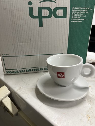 Illy cafe red logo cup - cafe,
