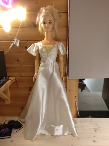 Vintage 3ft barbie - my, size