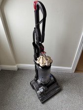 DYSON DC27 UPRIGHT VACUUM CLEANER
