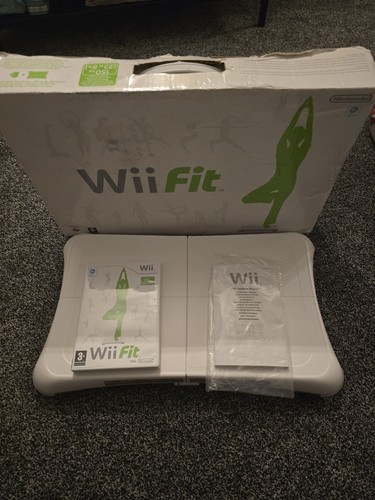 Nintendo wii fit - wii, board