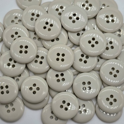 Taupe buttons 18mm 4hole - taupe,