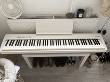 Roland FP-30X Digital Piano -