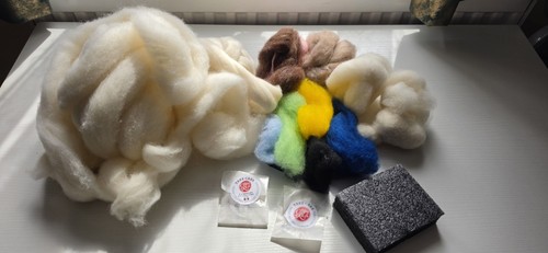 Needle felting starter - felting, kit