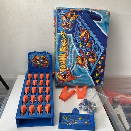 Piranha panic game incomplete - piranha,