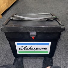 Shakespeare beta Seat Box