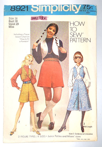 Vintage 1970 sewing pattern - sewing,
