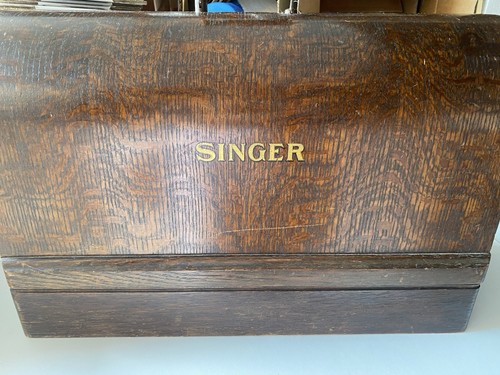 Vintage singer seeing machine - vintage,