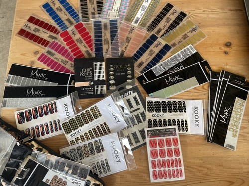 Large selection nail wraps - of,