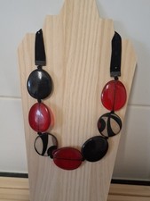 M&S Chunky Red & Black