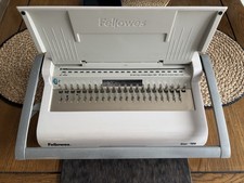 Fellowes Star Plus 150 Manual Comb Binding Machine White/Grey