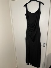 Ladies stunning little Black