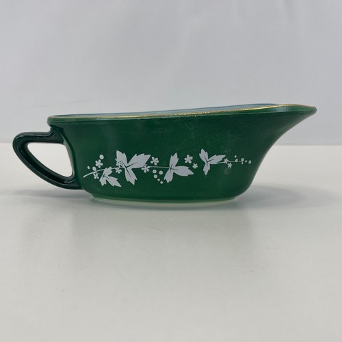 Pyrex green hawthorn - pyrex, gravy