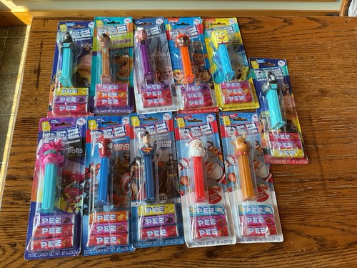 New lot pez - 11, candy